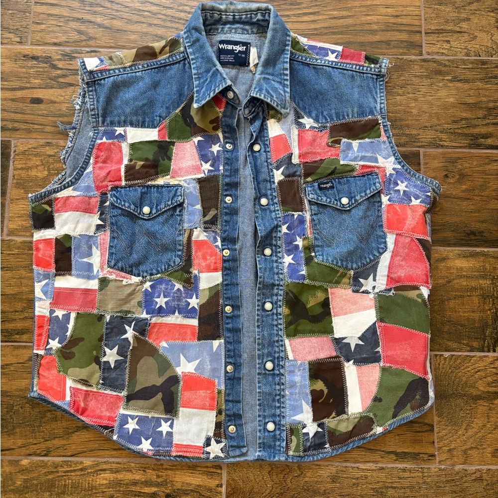 Vintage Wrangler Patchwork One Of A Kind Denim Snap Shirt Vest Americana Biker L